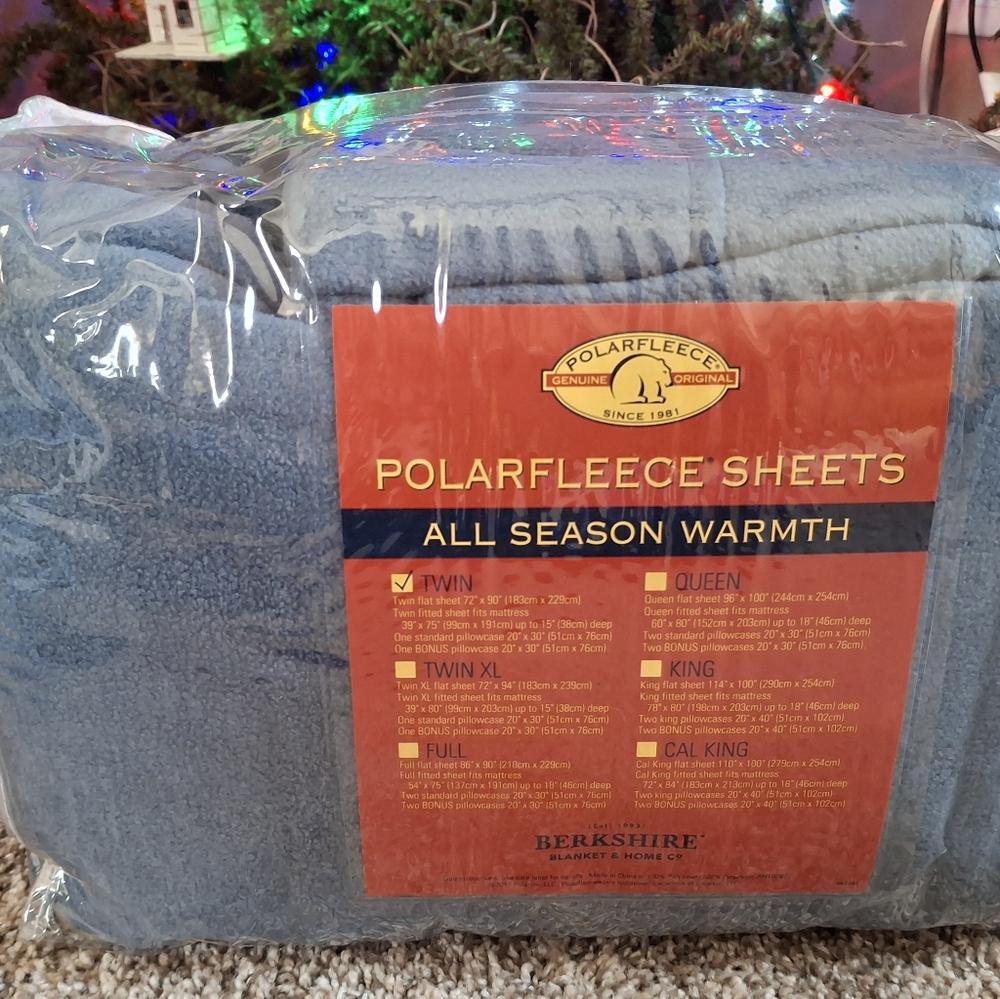 NEW Berkshire Blanket & Home Polar Fleece Sheets ~ Twin~ 2 Pillowcases